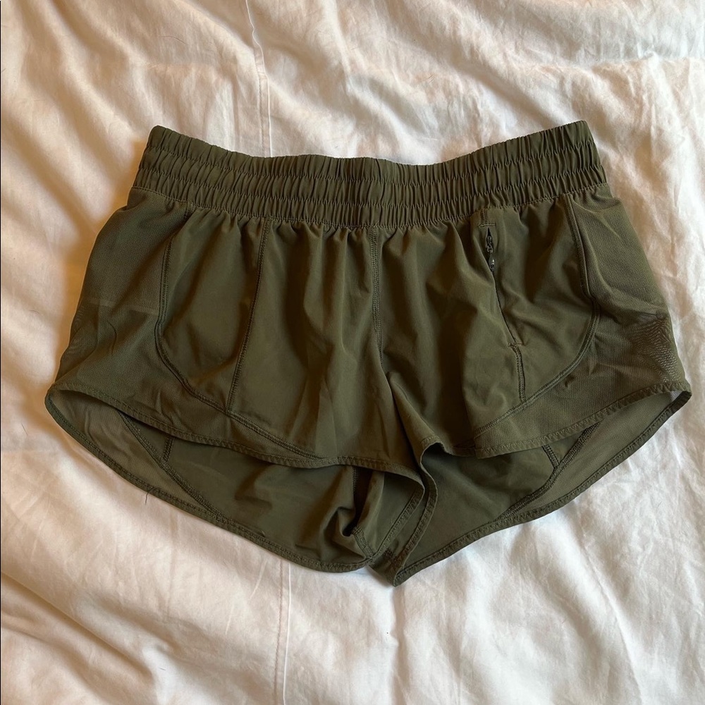 lululemon hotty hot shorts